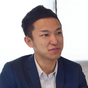 大坂谷 勇輝